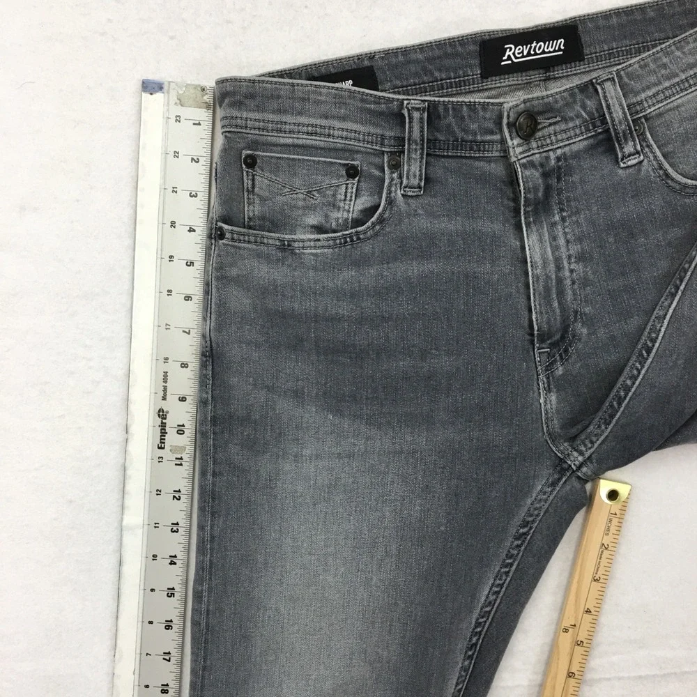 Revtown Sharp Decade Denim Jeans Mens 32x30 Gray Slim Straight Stretch Pants